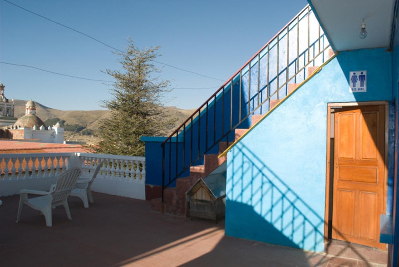 Hostal Florencia Copacabana  Exterior photo