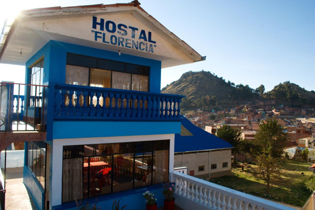 Hostal Florencia Copacabana  Exterior photo
