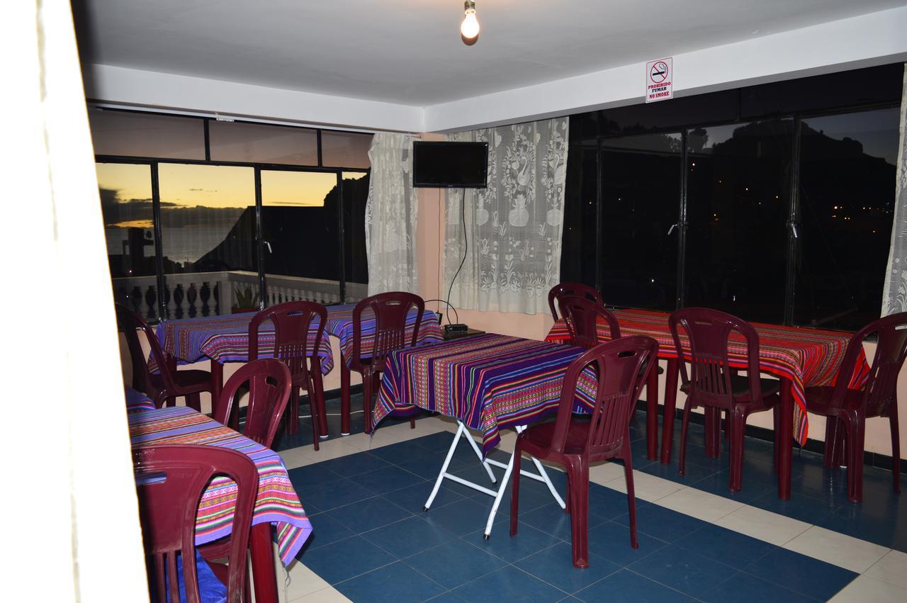 Hostal Florencia Copacabana  Exterior photo