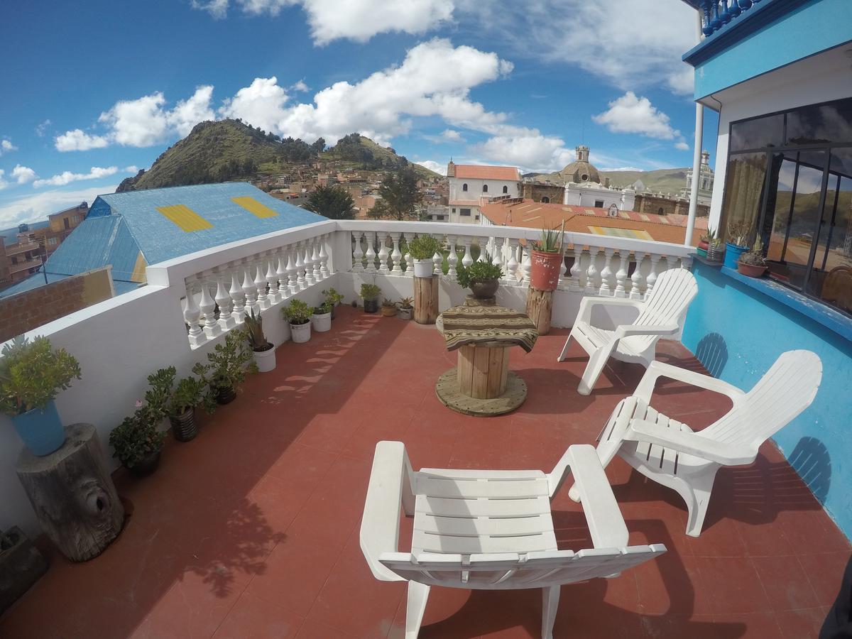 Hostal Florencia Copacabana  Exterior photo