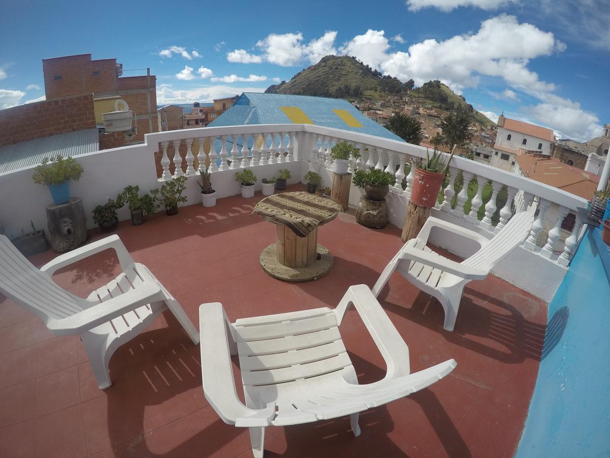 Hostal Florencia Copacabana  Exterior photo